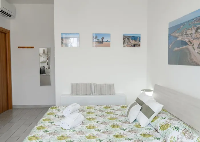 Vistamare Bed & Breakfast 3*